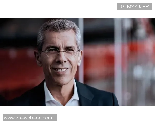 拜仁CEO德雷森坚定表态失利无惧全力以赴迎接未来挑战 拜仁CEO德雷森坚定表态失利无惧全力以赴迎接未来挑战